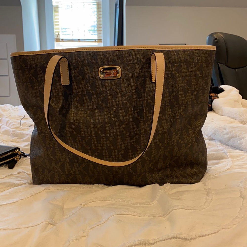 Michael Kors Tote